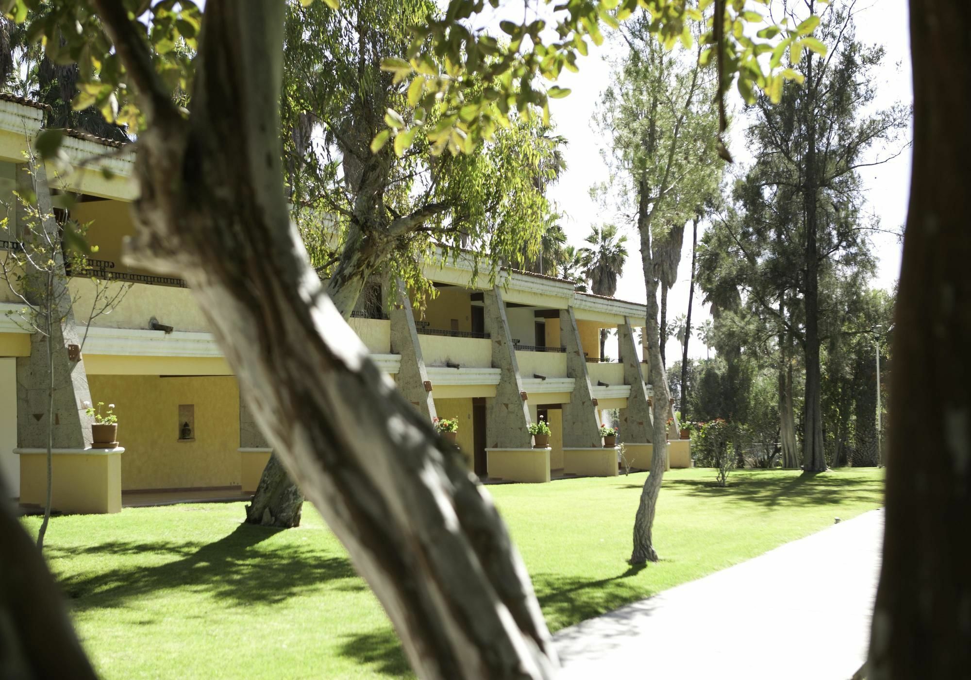 Mision Comanjilla Hotel Exterior photo